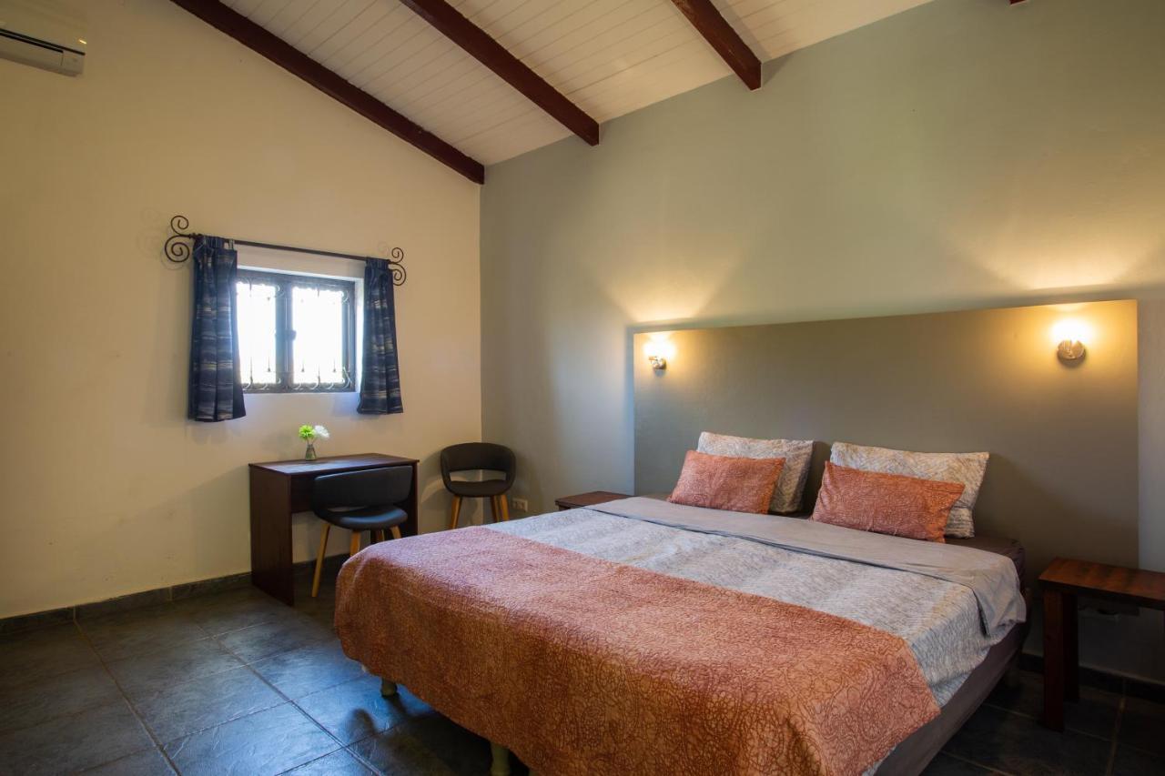Bed And Breakfast Toni Kunchi Willemstad Extérieur photo